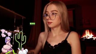 Annelitt webcam show 2020-11-19 07-43-28 Hot cam porn chat girl is posing in sexy underwear and masturbating pussy on webcam