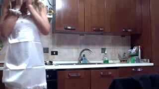 Caledoniax2 webcam show 2020-07-18 09-14-41 Skinny milf is hotly posing to the webcam and stroking pussy in kitchen